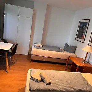  Albergue Estelada Boarding Berg Am Laim